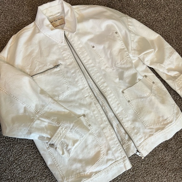 We The Free White Jacket - Picture 2 of 5